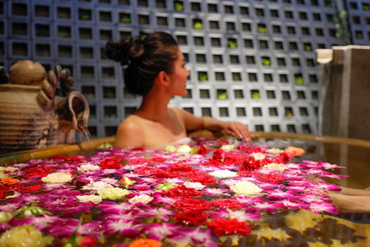 Yuraku Kinosaki Spa & Gardens Тойока Екстериор снимка