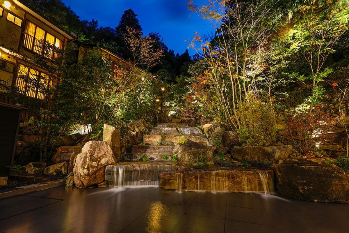 Yuraku Kinosaki Spa & Gardens Тойока Екстериор снимка